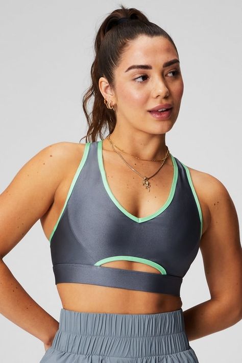 Low Impact Keyhole Sports Bra Female Activewear, Printed Bras, Womens Sports, Racerback Sports Bra, Foil Print, Bra Cups, Sports Bras, Model Photos, Gym Outfit