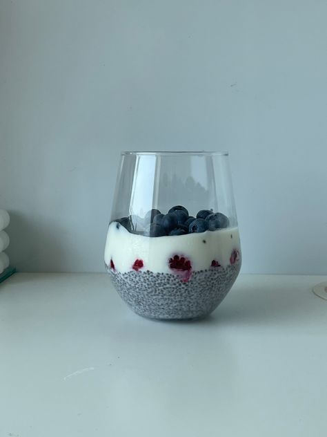 Pudding Aesthetic, Food Infographic, Healthy Food Dishes, Health Snacks, Time To Eat, Chia Pudding, Green Juice, Breakfast Food, Food Diary