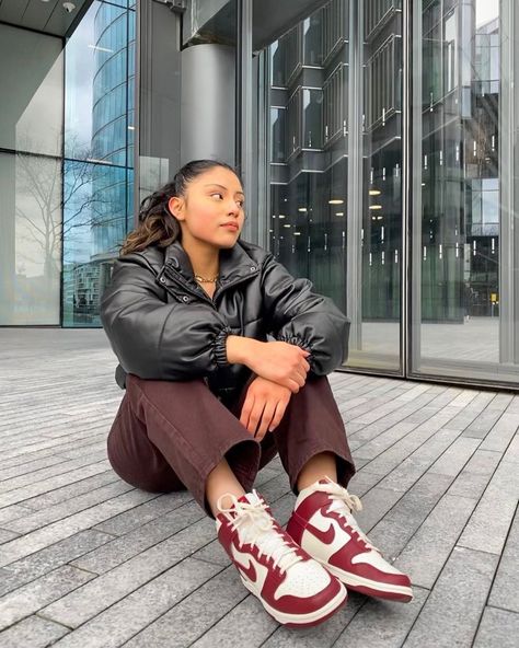 Catherine O on Instagram: “Thank you @luxxefashionn 🥰 absolutely in luv wiv these sneakers - - - #sneakers #nikedunk #dunkhigh #nikedunks #thesolewomens #sneakerhead…” Nike Dunk High Outfit, Dunk High Outfit, Nike Dunks Outfit, Dunks Outfit Woman, Dunk Outfit, Dunks Outfit, Team Red, Tenis Nike, Fashion Shoes Sneakers