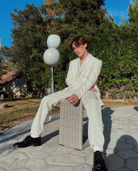 Classy Party Outfit, Finally Graduated, Bohemian Style Bag, Orlando Family, Minimal Photography, Johnny Orlando, Album Of The Year, After 4, Men Stylish Dress