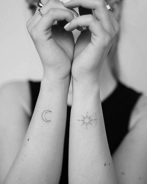 Inner Wrist Tattoo, Moon Tattoo Wrist, Hase Tattoos, Inner Wrist Tattoos, Tattoo Sonne, Luna Tattoo, Matching Friend Tattoos, Moon Sun Tattoo, Sun Tattoo Designs