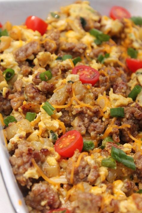 Potato Scramble, Egg Sausage, Breakfast Sides Dishes, I Heart Recipes, Breakfast Sides, Heart Recipes, Breakfast Appetizers, Diner Recept, Breakfast Sausage