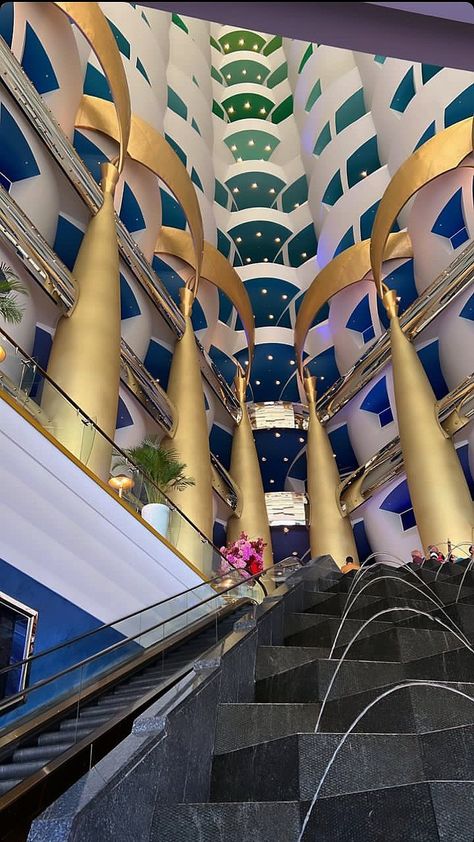 Prince Fazza, Dubai Vacation, Burj Al Arab, Beautiful Scenery Pictures, Bunny Wallpaper, Mid Century Architecture, Scenery Pictures, Hotel Booking, Travel Photo