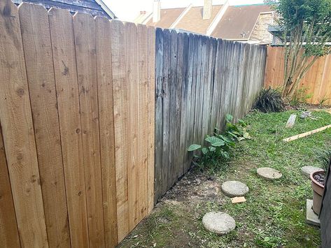 How to Make New Fence Boards Look Like the Old Ones, Wood Aging Steel Wool And Vinegar, Black Tea Bags, Cedar Boards, Fence Boards, Cozy Patio, Old Fences, Pine Boards, Cedar Fence, Steel Wool