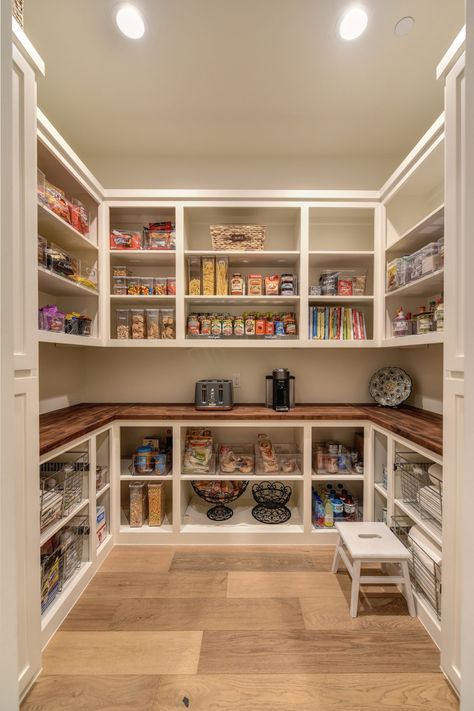 Pantry Closet Design, Pantry Layout, House Pantry, Dream Pantry, Pantry Room, Desain Pantry, Pantry Remodel, Dream Life House, Dream Kitchens Design