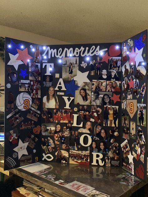 Open House Poster Board Ideas, Senior Grad Party Picture Board, Senior Picture Boards Sports, Sports Senior Board Ideas, Senior Picture Boards Photo Displays Sports, Trifold Photo Board Ideas, Graduation Party Poster Boards, Senior Photo Boards Display, Poster Board Decoration Ideas