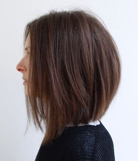 50 Astonishing Chocolate Brown Hair Ideas for 2020 - Hair Adviser Straight Graduated Bob, Layered Long Bob With Bangs, Chocolate Brown Hair Ideas, Long Layered Bob Hairstyles, Kort Pixie, Short Curly Bob Hairstyles, Long Bob Cuts, Brown Hair Ideas, Layered Lob