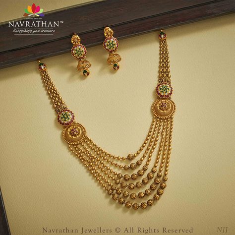 Indian Bridal Jewelry Sets Gold, Bridal Jewelry Sets Gold, Gold Necklace Design, Jewelry Sets Gold, Gold Jewelry Prom, Indian Bridal Jewelry, Bridal Necklace Designs, Neck Pieces Jewelry, Gold Bridal Necklace