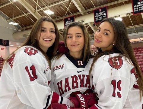 Female Hockey Player Takes Off Uniform and MELTS THE ICE Female Hockey Player, Ice Hockey Girls, Hockey Uniform, Hockey Uniforms, Hockey Sweater, Ice Girls, Canada Photography, Hockey Girl, Ice Hockey Players