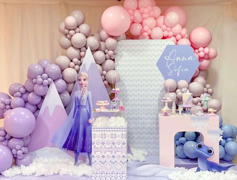 Frozen (Disney) Birthday Party Ideas | Photo 1 of 7 | Catch My Party Frozen Party Backdrop, Frozen Theme Party Decorations, Frozen 3rd Birthday, Disney Birthday Party Ideas, Frozen Themed Birthday Cake, Frozen Birthday Party Ideas, Frozen Birthday Party Decorations, Elsa Birthday Party, Frozen Decorations