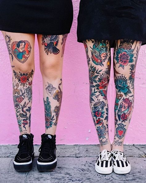 Traditional Tattoo Leg Sleeve, Most Painful Tattoo, Tattoo Old School, Traditional Tattoo Sleeve, Leg Tattoos Women, Leg Sleeve Tattoo, Celtic Tattoos, Knee Tattoo, Sleeves Ideas