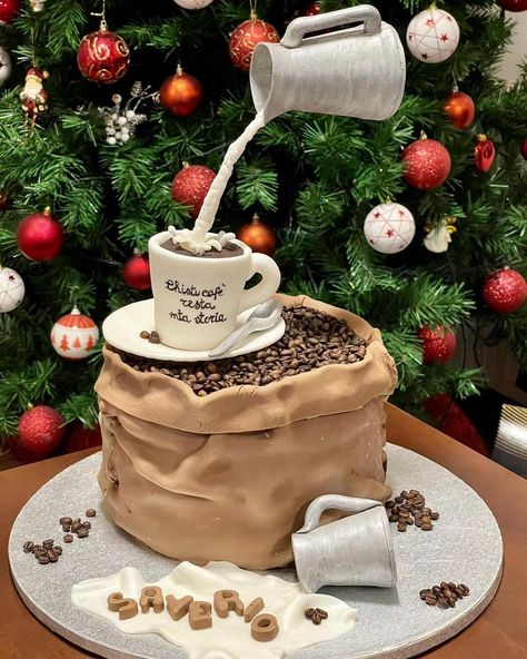 Gravity Cake Ideas Birthdays, Cake Cafe Design, Cake Coffee Design, Coffee Theme Cake, Coffee Themed Cake, 1950 Food, Coffee Cake Design, Coffee Birthday Cake, Coffee Cake Decoration