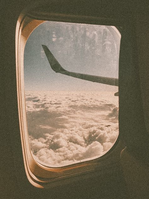 Soft Travel Aesthetic, Boho Travel Aesthetic, Travel Widget Aesthetic, Maya Core Wallpaper, Grainy Background Aesthetic, Film Grain Aesthetic, Madycore Aesthetic, Mimi Core Aesthetic, Brown Travel Aesthetic