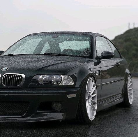 E46 M3 Black, Bmw E46 Black, Bmw E46 Sedan, E46 Sedan, E46 Coupe, Bmw 3 E46, Car Wheels Diy, Aston Martin Cars, Motorcycle Illustration