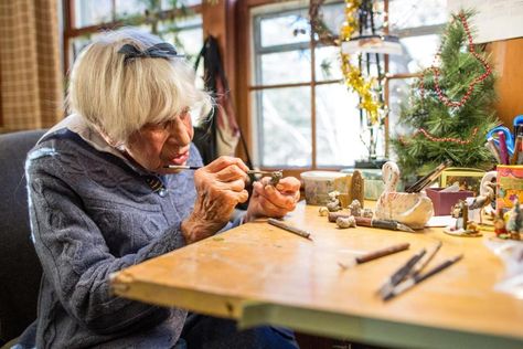 Annette Petersen, 93, works on a Wee Forest Folk piece in her Carlisle, MA studio, where the family-run enterprise specializes in crafting tiny mice as part of its line of tiny collectible mouse figurines. Wee Forest Folk, Gingerbread Girl, House Mouse, People Fall In Love, Handmade Miniatures, Carlisle, Mice, Picture Quotes, Globe