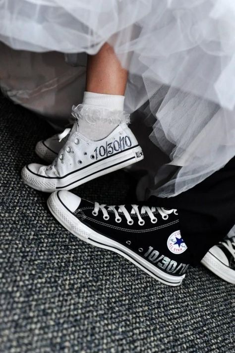 mr and mrs chuck taylors | ... Wedding personalized Chuck Taylor Converse #weddbook #wedding #shoes Bridal Converse, Unique Wedding Shoes, Converse Wedding Shoes, Wedding Converse, Offbeat Bride, Cute Wedding Ideas, Wedding Dresses Unique, Wedding Planners, Trendy Wedding