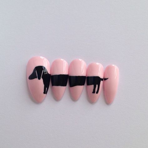 Dachshund Nails, Acrylic Nails Pointy, Nails Pointy, Dachshund Artwork, Dog Nail Art, Animal Nail Designs, Minimal Nails Art, Pointy Nails, Nails Stiletto