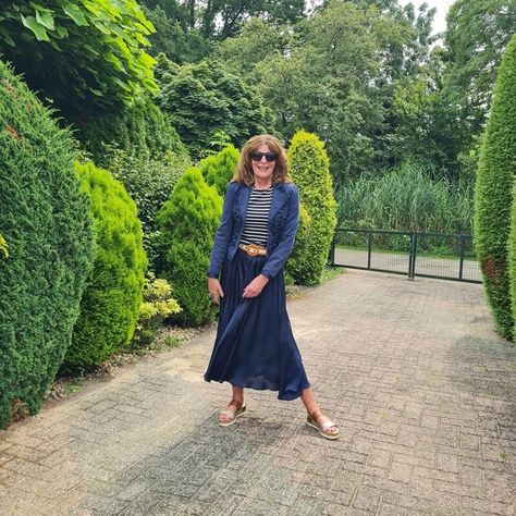 https://nancysfashionstyle.com navy silk skirt Navy Linen Skirt Outfit, Navy Blue Silk Skirt Outfit, Blue Silk Skirt Outfit, Prairie Skirt Outfit, Navy Skirt Outfit, Navy Silk Skirt, Linen Skirt Outfit, Blue Silk Skirt, Silk Skirt Outfit