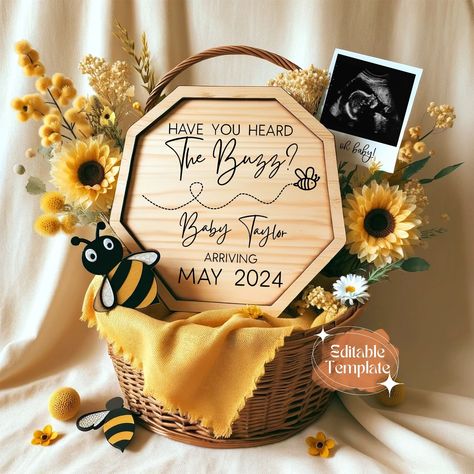 Single Mom Gender Reveal Ideas, Sunflower Baby Announcement, May Baby Announcement Ideas, 20 Week Pregnancy Announcement, He Or She What Will It Bee, June Pregnancy Announcement, Bee Baby Announcement, May Pregnancy Announcement, Cute Ways To Announce Pregnancy