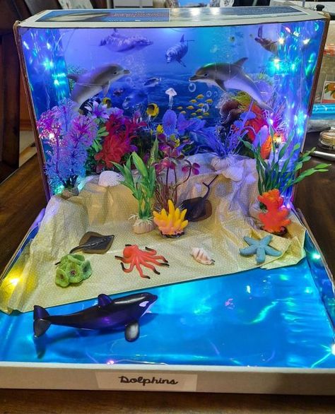 Marine Ecosystem Project, Biome Project Ideas Ocean, Diaroma Ideas Projects, Ecosystems Diorama, Diaroma Ideas, Biome Project, Habitat Diorama, Ocean Diorama, Biomes Project