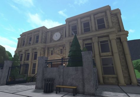 Bloxburg School Inspo Exterior, Small School Bloxburg, Bloxburg Apartment Complex Ideas, Bloxburg Paris City Layout, City School, College Bloxburg, Bloxburg Highschool, Paris In Bloxburg, Bloxburg City Buildings Idea