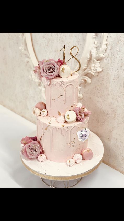 18th Birthday Cake Designs, Debut Cake, Debut Ideas, Happy Birthday Cake Pictures, Elegant Birthday Cakes, 18th Birthday Cake, 50th Birthday Cake, Cake Designs Birthday, January 12