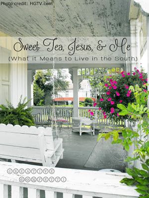 creative confetti: Sweet Tea, Jesus, and Me (What it means to live in the South.) Shabby Chic Exterior, Portico Shabby Chic, Shabby Chic Outdoor Decor, Jardin Style Shabby Chic, Shabby Chic Veranda, Shabby Chic Patio, Shabby Chic Porch, Balkon Decor, Shabby Chic Garden