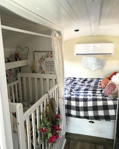 Skoolie Nursery, Bus Remodel, Caravan Interiors, Farm Style Kitchen, Caravan Living, School Bus Tiny House, Trip Hacks, Bus Ideas, Baby Nursery Storage