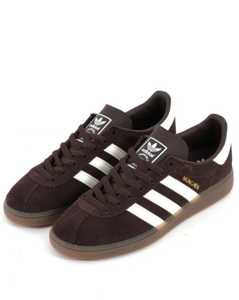 Introducing The adidas München Brown Trainer - 80's Casual Classics80's Casual Classics Adidas Munchen, Adidas Berlin, Dark Gums, Open Pre Order, Brown Trainers, Brown Adidas, Adidas Brown, 80s Shoes, Adidas Sl 72