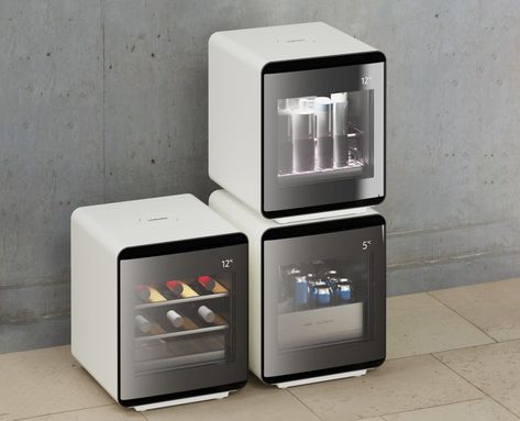 Samsung’s Cube Refrigerator allows you to build your own modular cold-storage | Yanko Design Juice Display, Samsung Home, Appliances Design, Small Refrigerator, Tower Fan, Crate Furniture, Compact Refrigerator, Smart Appliances, Cold Storage