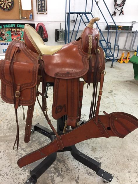 WESTERN SADDLE PACKAGE - CUSTOM P. BANZET FOR SALE IN ALBERTA:  Custom made Banzet Saddle on association tree. Package includes all items in photos; bridle with reins, breast collar, saddle bags, rifle scabbard, and two (2) hand woven wool saddle pads. Western Horse Tack Turquoise, Western Saddles For Sale, Wade Saddles, Saddles For Sale, Roping Saddles, Saddle Shop, Cowboy Pictures, Custom Saddle, Western Saddles