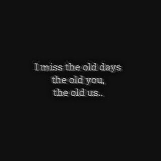 Old Memories Quotes Pictures, Old Best Friends Quotes, Miss My Old Friends Quotes, Losing Memory Aesthetic, Missing The Past Quotes, Missing Old Friends Quotes, Missing Childhood Quotes, Old Memories Quotes, Childhood Friends Quotes