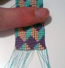 Seed Bead Bracelets Tutorials, Bead Looming, Loom Designs, Loom Craft, Seed Bead Crafts, Bead Loom Designs, Loom Jewelry, Bead Weaving Tutorials, Bead Tutorials