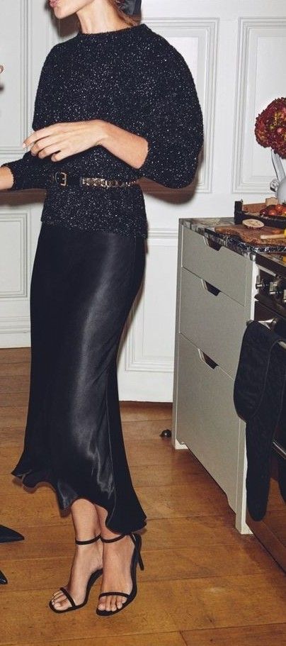 Parisian New Year's Eve Outfit, Black Sequin Midi Skirt, Christmas Party Fancy Outfit, Casual Opera Outfit, Christmas Velvet Outfit, Maxi Skirt Cocktail Outfit, Quiet Luxury Holiday Outfits, Fancy Outfits With Skirts, Holiday Party Outfit Aesthetic