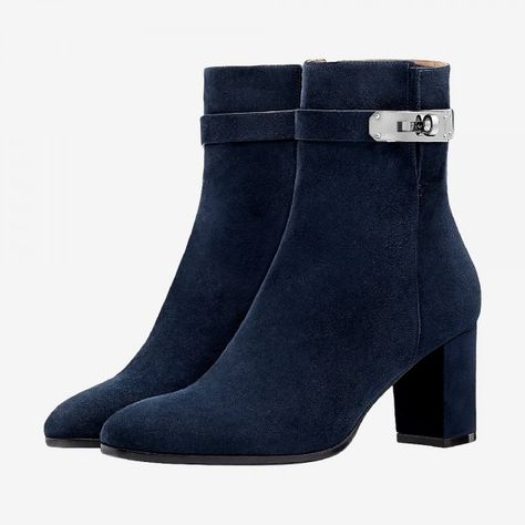 Navy Suede Chunky Heel Boots Round Toe Ankle Booties with Lock for Formal event, Date, Going out, Hanging out, Honeymoon | FSJ #fashionoutfit  #silverbag #styleootd #fashionootd#hologrambag #lookoftheday #streetwear #streetstyle #styleinspirations #streetstyleinspirations #streetstylefashion #streetwearfashion #outfitshare #outfitideas #ootdstyle #ootdideas #effortlessstyle #effortlesschic #streetchic #lovetostyle #stylegoals #americanstyle #styledbyme #ootdtoday #casualstyles Navy Blue Boots, Round Toe Ankle Boots, Dream Shoe, Chunky Heel Booties, Custom Boots, Chunky Heels Boots, Girls Style, Long Boots, Saint Germain