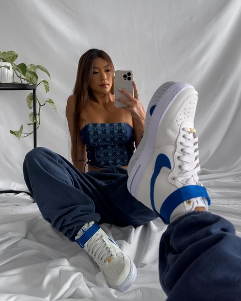 All Posts • Instagram High Air Force 1 Outfit, Nike Air Force 1 High Outfit, Styling Air Force 1 Women, Nike Air Force 1 Outfit Woman, Air Force 1 Outfit Woman, Streetwear Fashion Pants, Outfits With Air Force Ones, Air Force Women, Woman Streetwear