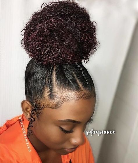 pinterest ; yafavpinner ♡ Black Hair Hairstyles, Cute Natural Hairstyles, Natural Hair Bun Styles, Pelo Afro, Bun Hairstyle, Natural Hair Styles Easy, Back To School Hairstyles, Long Natural Hair, Penteado Cabelo Curto