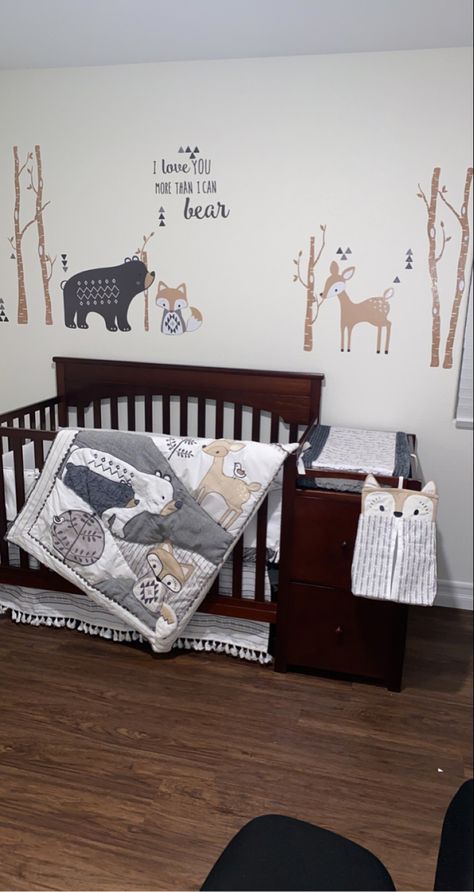 Nursery lamb and ivy bedding Ivy Bedding, Boys Nursery Accessories, Ivy Nursery, Forest Bed, Crib Accessories, Nursery Woodland, Nursery Boy, Lambs & Ivy, Cute Nursery