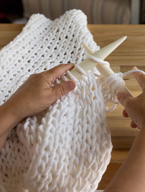 This knitted table runner is knitted with bulky yarn and large knitting needles and is super easy to make. This table runner can be knitted in just a few hours. Knitted Table Runner My husband and I built this zinc top table ourselves and it was the first piece of furniture that we have ever ... Read More about  Knitted Table Runner Knitted Table Runner, Chunky Pillow, Knitting Needles Sherwin Williams, Large Knitting Needles, Large Knitting, Chunky Knit Throw, Crochet Table, Knitting Needles Sizes, Crochet Table Runner