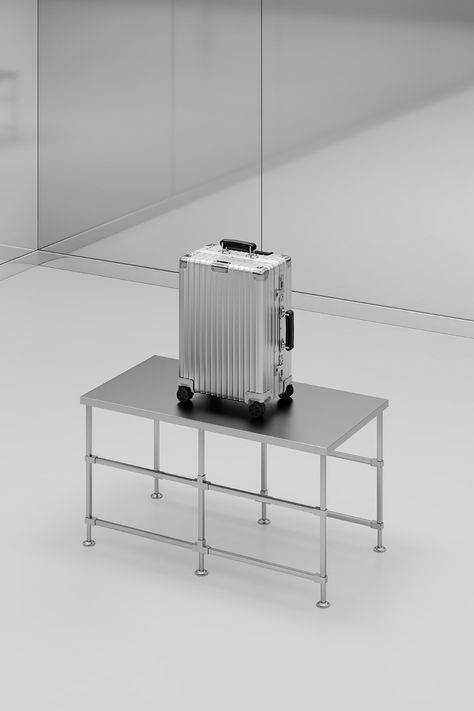 RIMOWA has been making luggage bags and accessories for over 120 years. Its design language has evolved over that time and today it engineers and … Polestar Car, Rimowa Cabin, Rimowa Classic, Rimowa Luggage, Suitcase Design, Space Lab, Popup Store, Vision Pro, Random Places