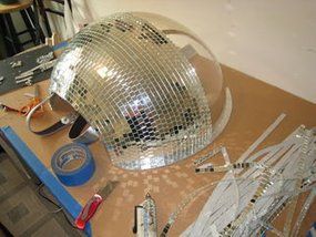 Picture of Cut and Glue Mirrors Disco Costume Diy, Disco Ball Halloween Costume, Disco Ball Halloween, Cd Mirror, Gogo Dancer Outfits, Mirror Costume, Diy Disco Ball, Disco Art, Mirrored Costume