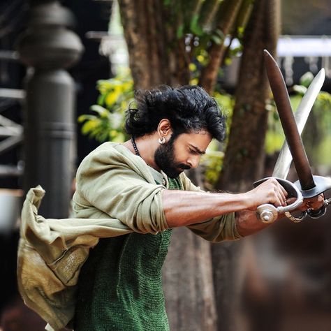 Bahubali Movie, Prabhas And Anushka, Bahubali 2, Darling Movie, Prabhas Actor, Prabhas Pics, Photo Sharing App, Galaxy Pictures, Thriller Movie