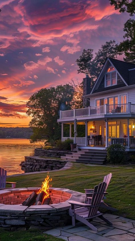 New England Waterfront Homes, Nature, Dream House On Lake, Upstate New York Lake House, House With Lake In Backyard, House By The Water Aesthetic, Houses By Water, Secluded Lake House, Lake House In Michigan