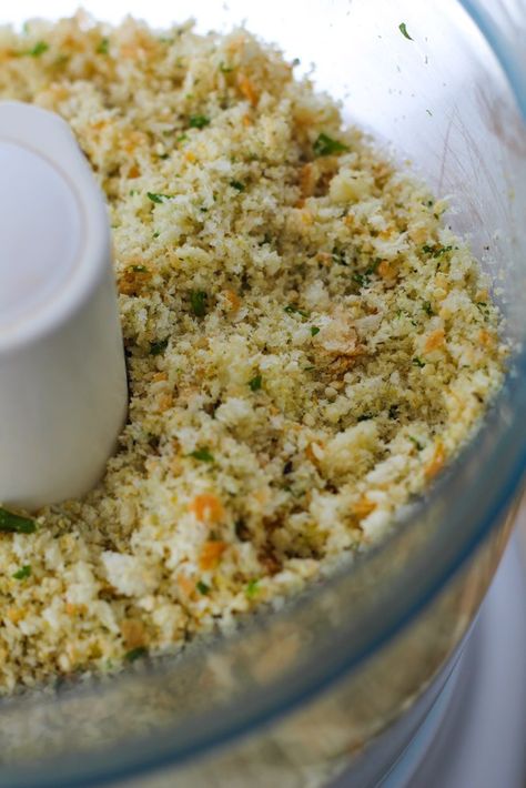 Italian Bread Crumbs Recipe, Overnight Bread, Homemade Bread Crumbs, Bread Crumbs Recipe, Fresh Bread Crumbs, Italian Breadcrumbs, Baked Veggies, Knead Bread, Seasoned Bread Crumbs