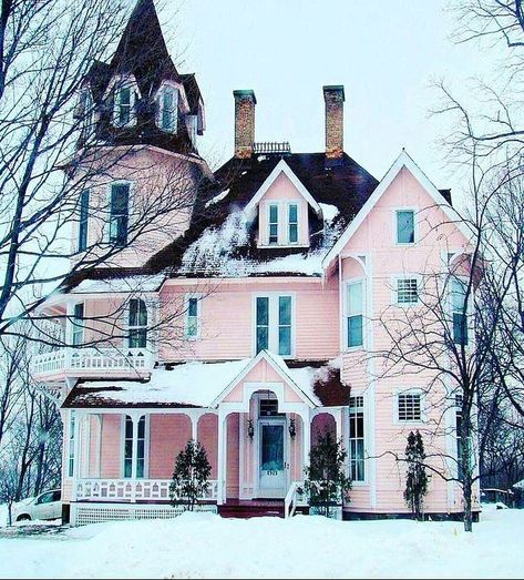 The pink house with the upside down ice cream cone Pink Victorian House, Pink House Exterior, Old Victorian Homes, Pink Victorian, Victorian Style Homes, Character Sheets, Victorian Mansions, Pink House, Victorian Houses