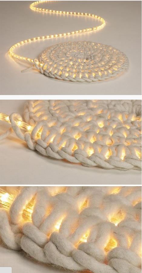 Crochet around rope lights for a light-up rug! Mode Crochet, Rope Lights, Led Diy, Rope Light, Diy Rug, Crochet Rug, Crochet Home, Rag Rug, Yarn Crafts