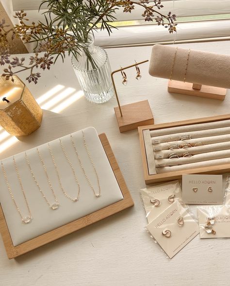 🌞🌞🌞 #gold #jewelry #silver #ring #necklace #bracelet #earrings #helloadorn #shopping #lavenderhoney #apparel #company Minimalist Jewelry Display, Shell Beads Jewelry, Jewellery Photography Inspiration, Jewellery Photography, Lavender Honey, Display Jewelry, Blog Ideas, Jewelry Photography, Jewelry Display