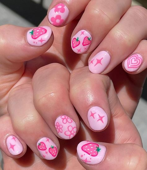 Kids Nails, Kids Nail Designs, Hippie Nails, Cute Simple Nails, Amazing Nails, Silver Nail, Colorful Nails, Simple Gel Nails, Girly Acrylic Nails