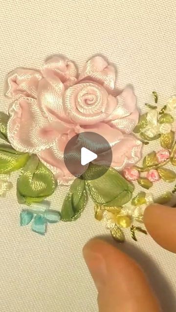 Rose Ribbon Embroidery, Silk Ribbon Embroidery Tutorial, Rose Ribbon, Ribbon Crafts Diy, Ribbon Embroidery Tutorial, Embroidery Tutorial, Rose Embroidery, Silk Ribbon Embroidery, Ribbon Crafts