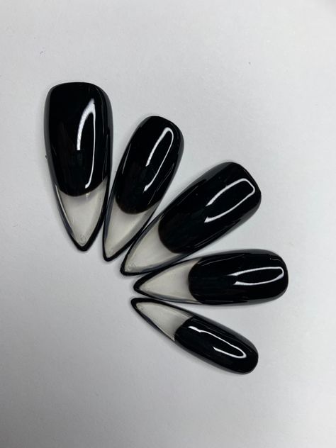 Black And Transparent Nails, Black Glass Nails, French Glass Nails, French Manicure Black, Glass Nail Design, Black Press On Nails, Sharp Claws, Witchy Nails, Sharp Nails